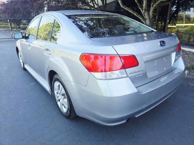 2011 Subaru Legacy 2.5i