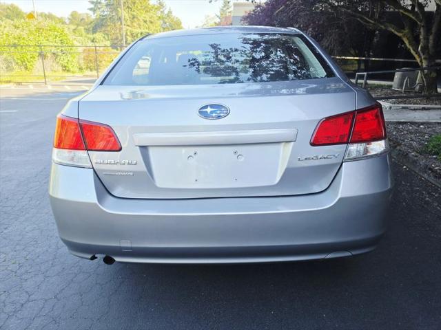 2011 Subaru Legacy 2.5i
