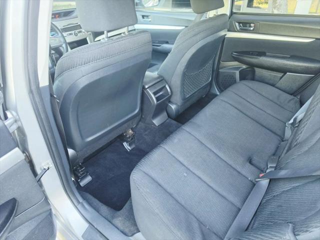 2011 Subaru Legacy 2.5i
