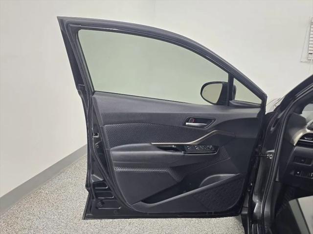 2019 Toyota C-HR LE