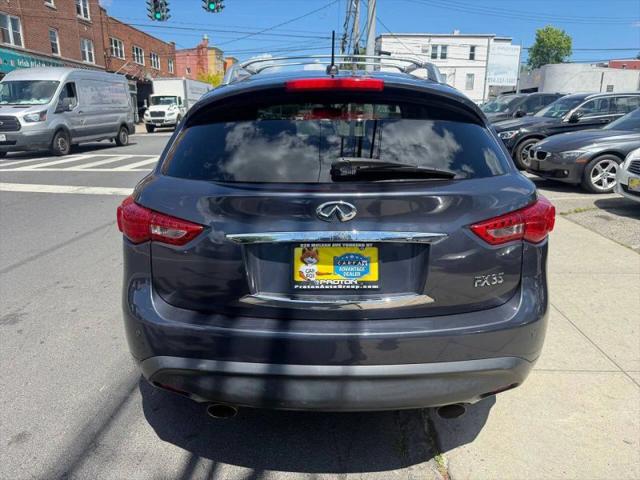 2011 INFINITI FX35 FX35