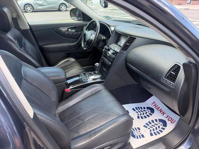 2011 INFINITI FX35 FX35