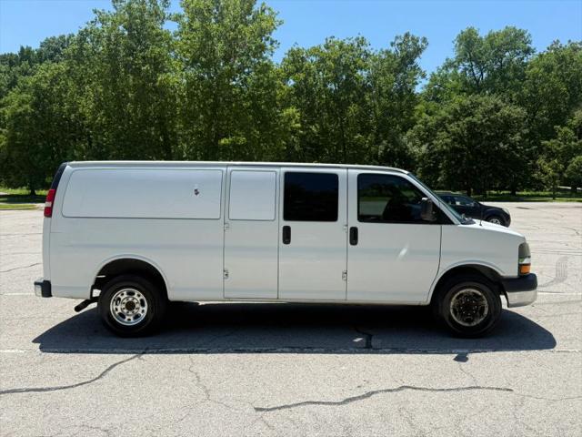 2014 Chevrolet Express LT