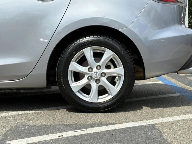 2010 Mazda Mazda3 i Touring