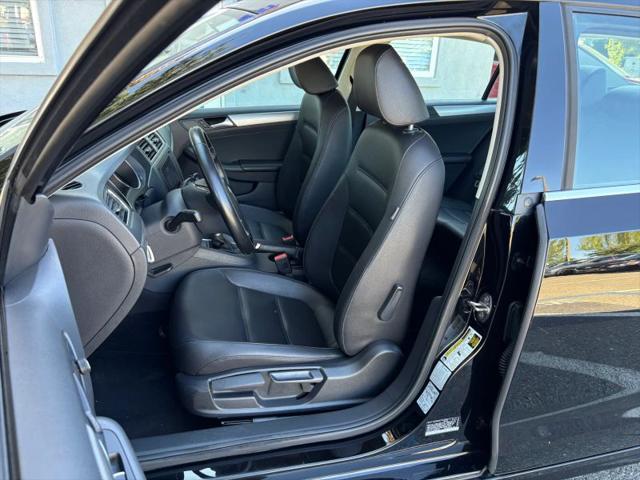 2015 Volkswagen Jetta 1.8T SE