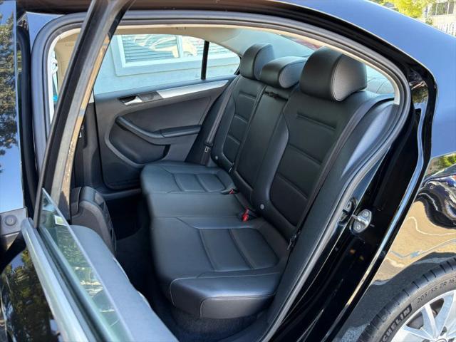 2015 Volkswagen Jetta 1.8T SE
