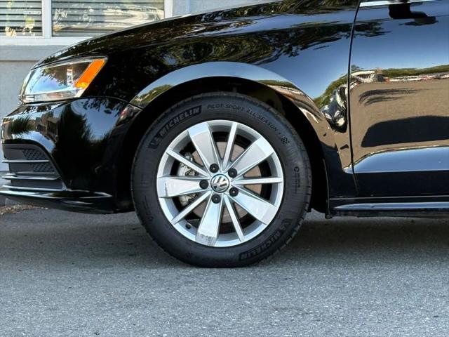 2015 Volkswagen Jetta 1.8T SE