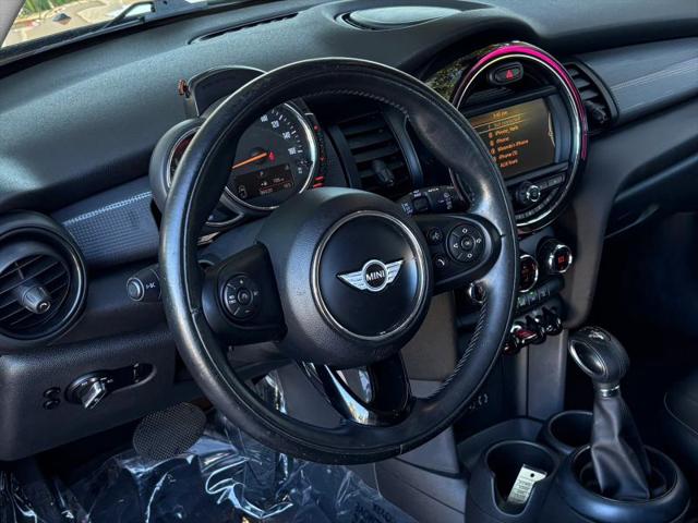 2017 MINI Hardtop Cooper