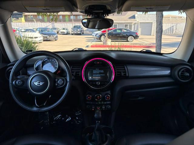 2017 MINI Hardtop Cooper
