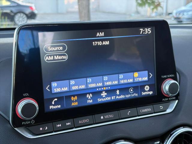 2022 Nissan Sentra SV Xtronic CVT