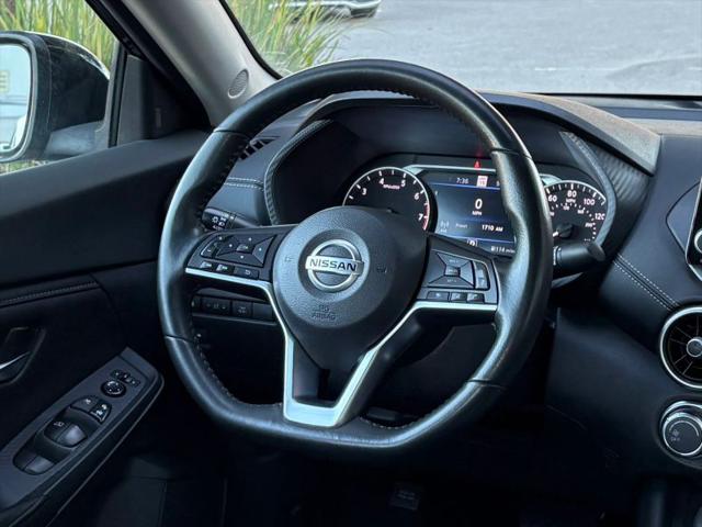 2022 Nissan Sentra SV Xtronic CVT