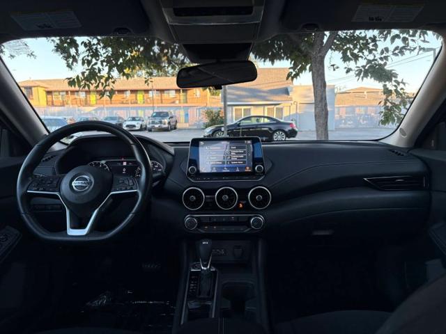 2022 Nissan Sentra SV Xtronic CVT