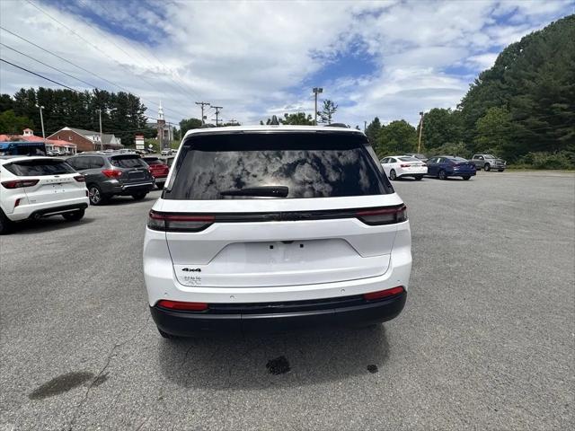 2025 Jeep Grand Cherokee Altitude 4x4