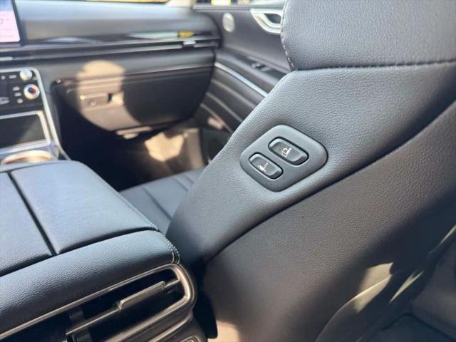 2025 Genesis GV80 2.5T Standard AWD