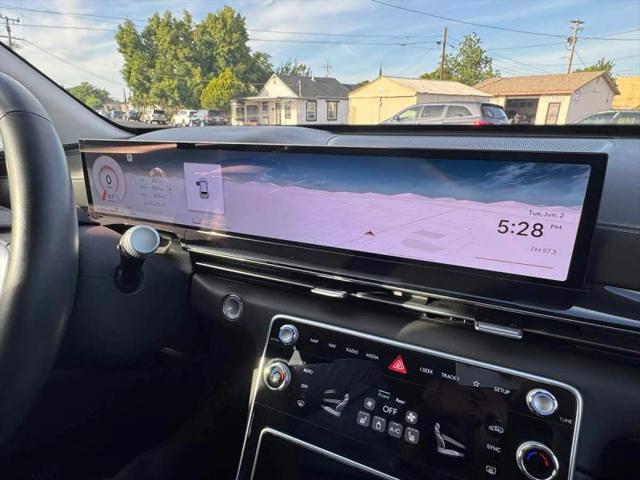 2025 Genesis GV80 2.5T Standard AWD