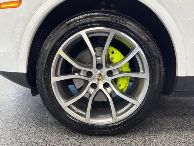 2019 Porsche Cayenne E-Hybrid E