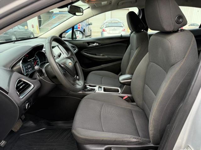 2017 Chevrolet Cruze LS Auto