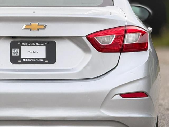2017 Chevrolet Cruze LS Auto