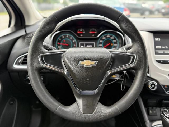 2017 Chevrolet Cruze LS Auto