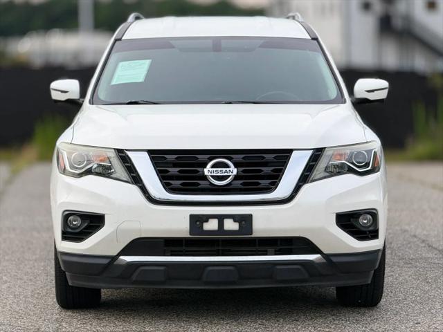 2017 Nissan Pathfinder SL