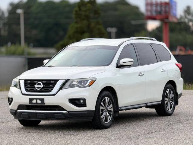 2017 Nissan Pathfinder SL