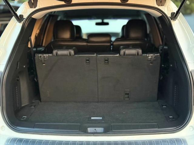 2017 Nissan Pathfinder SL
