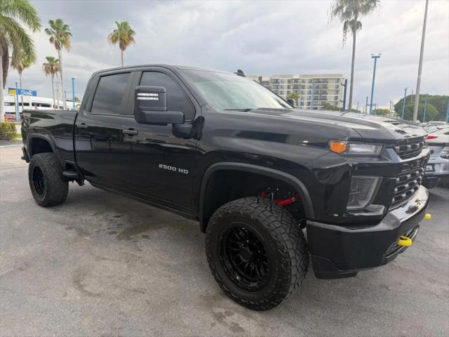 2020 Chevrolet Silverado 2500HD 4WD Crew Cab Standard Bed Custom