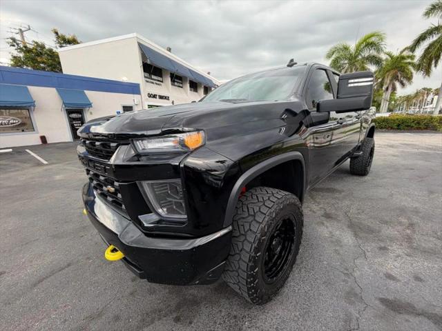 2020 Chevrolet Silverado 2500HD 4WD Crew Cab Standard Bed Custom