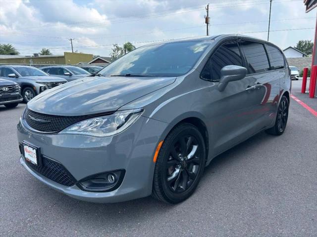2020 Chrysler Pacifica Touring