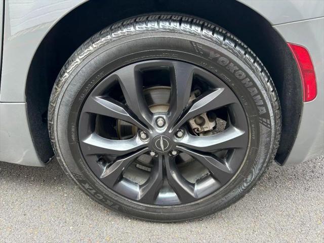 2020 Chrysler Pacifica Touring