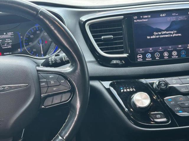 2020 Chrysler Pacifica Touring