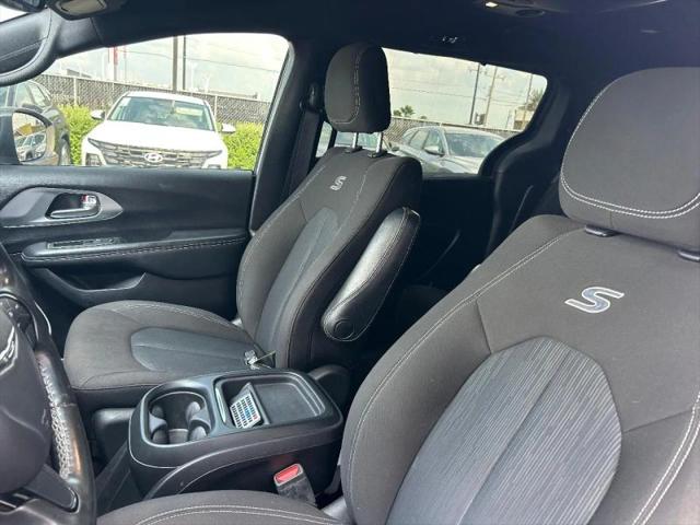 2020 Chrysler Pacifica Touring