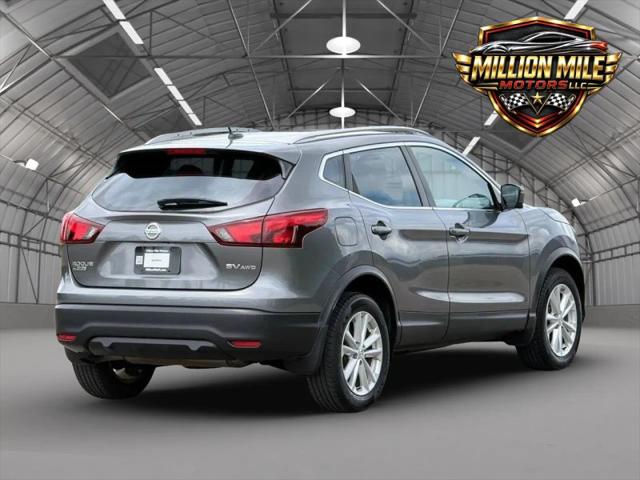 2017 Nissan Rogue Sport SV