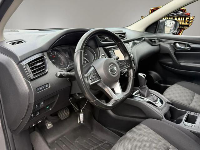2017 Nissan Rogue Sport SV