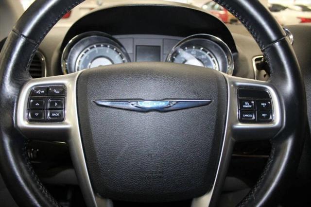 2012 Chrysler Town & Country Touring