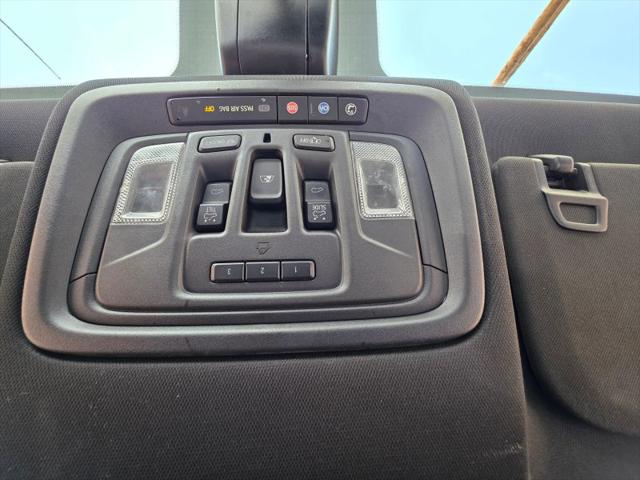 2021 Chevrolet Silverado 1500 4WD Crew Cab Short Bed High Country