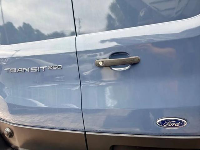 2019 Ford Transit Extended Length w/Sliding Side Door w/LWB