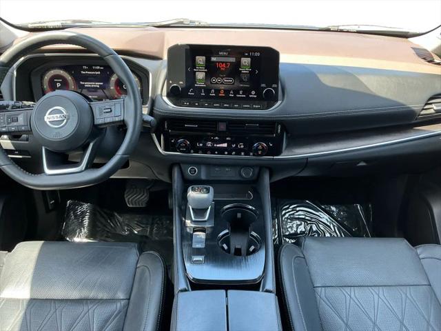 2021 Nissan Rogue Platinum FWD