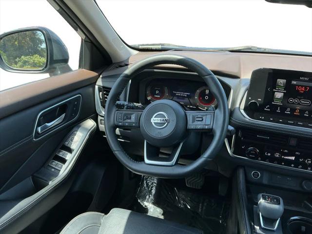 2021 Nissan Rogue Platinum FWD