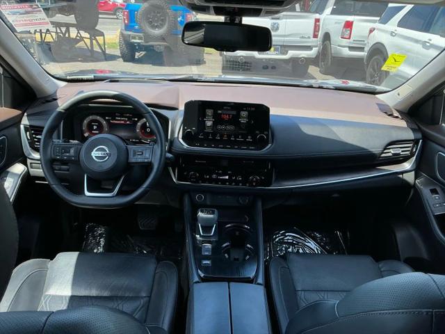 2021 Nissan Rogue Platinum FWD