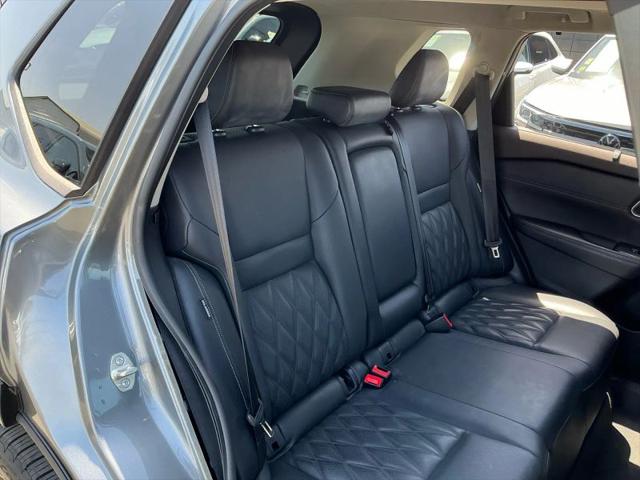 2021 Nissan Rogue Platinum FWD