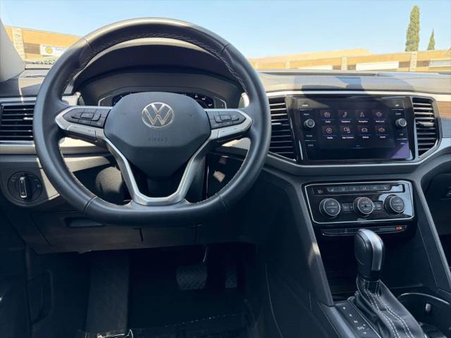 2022 Volkswagen Atlas 3.6L V6 SE w/Technology