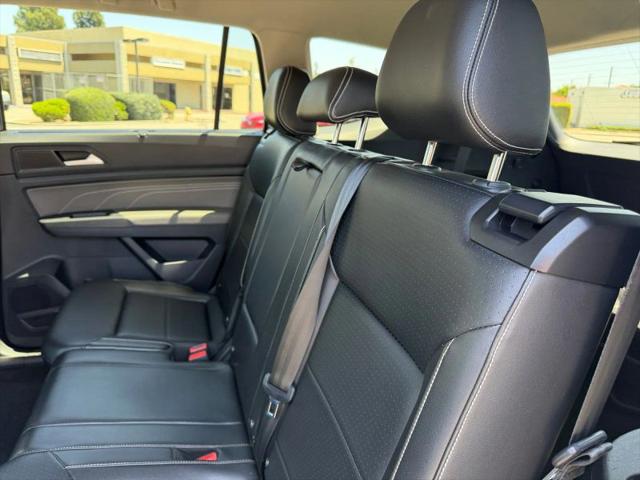 2022 Volkswagen Atlas 3.6L V6 SE w/Technology