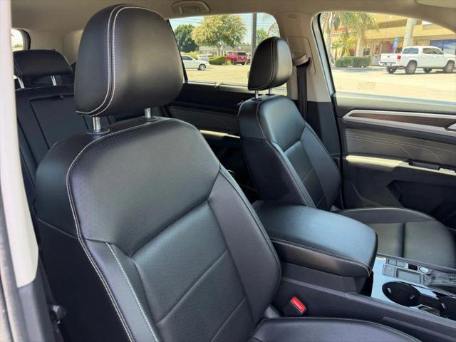 2022 Volkswagen Atlas 3.6L V6 SE w/Technology