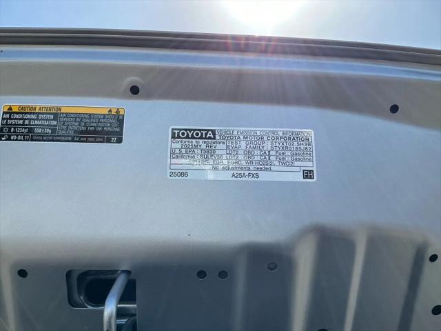 2025 Toyota RAV4 Hybrid LE