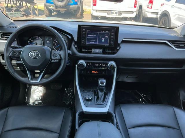 2021 Toyota RAV4 Hybrid XLE Premium
