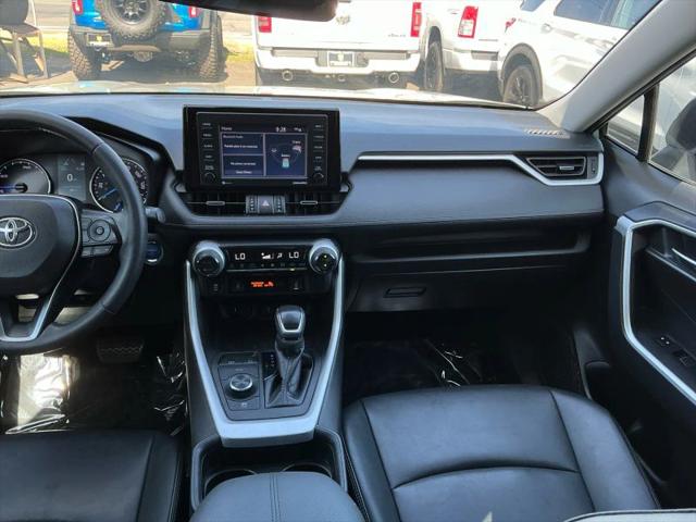 2021 Toyota RAV4 Hybrid XLE Premium