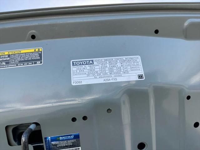 2021 Toyota RAV4 Hybrid XLE Premium