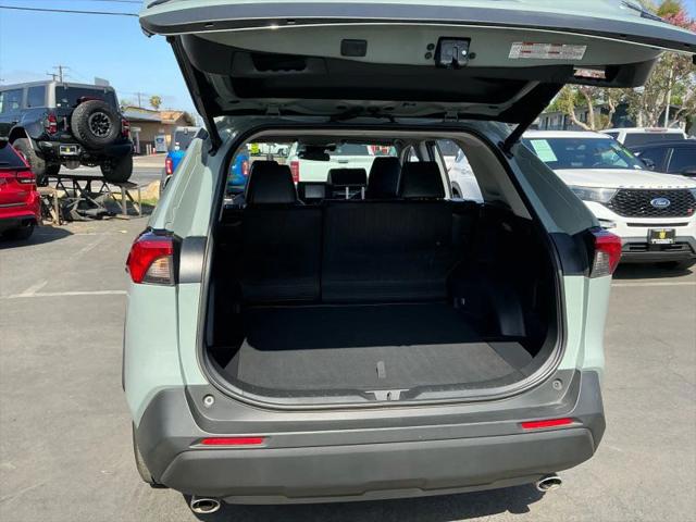 2021 Toyota RAV4 Hybrid XLE Premium