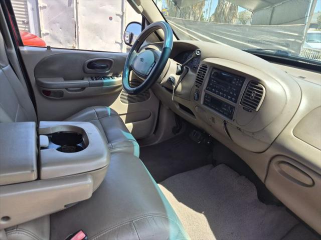 2002 Ford F-150 Base